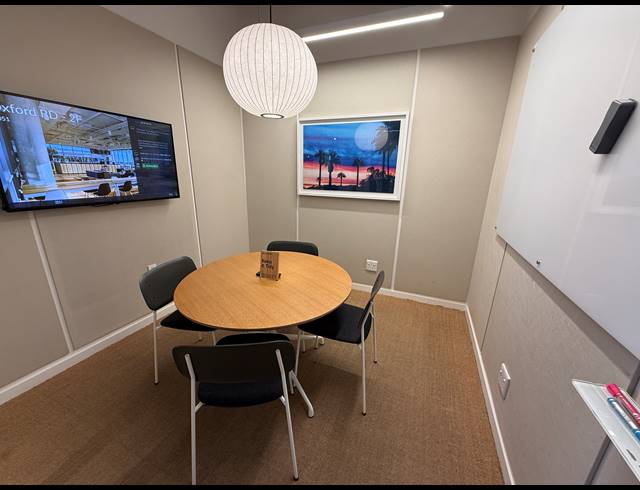 60M² SERVICED OFFICE TO LET IN ROSEBANK